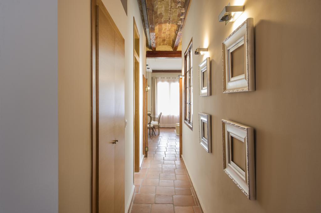Sueca Apartment With Terrace Ruzafa Mid-Term Valencia Exterior foto